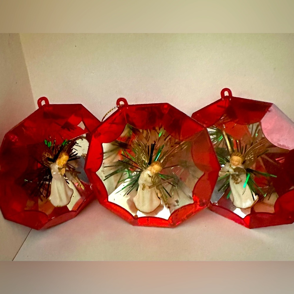 Vintage 1960’s Jewel Brite Diorama Reflective Tinsel Angels Ornaments Set of 3